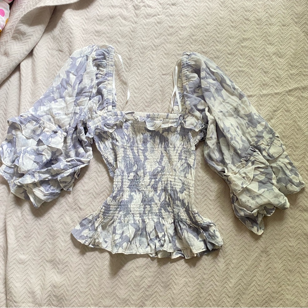 floral white and blue blouse size SMALL